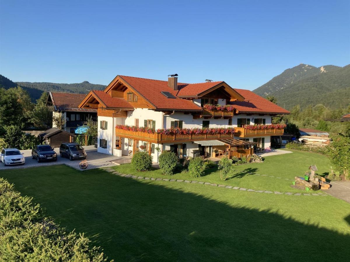 Ferienwohnungen Anton Geierstanger Wallgau Exterior photo
